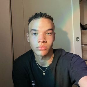 Meet your Posher, Alexander